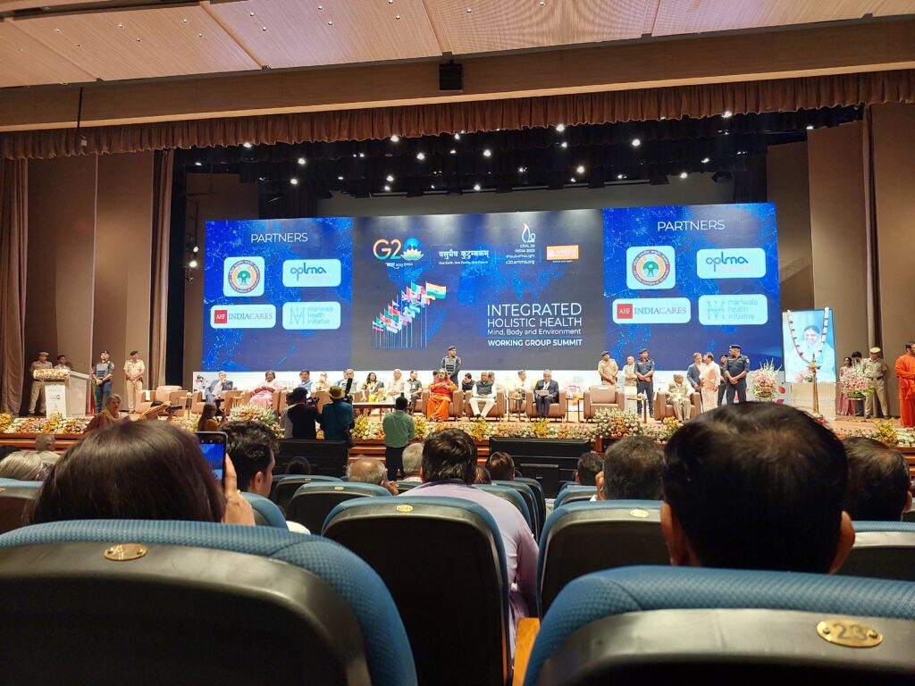 best aesthetic medicine institute iamac awarded at G20 WHO level as pioneer institute in cosmetology